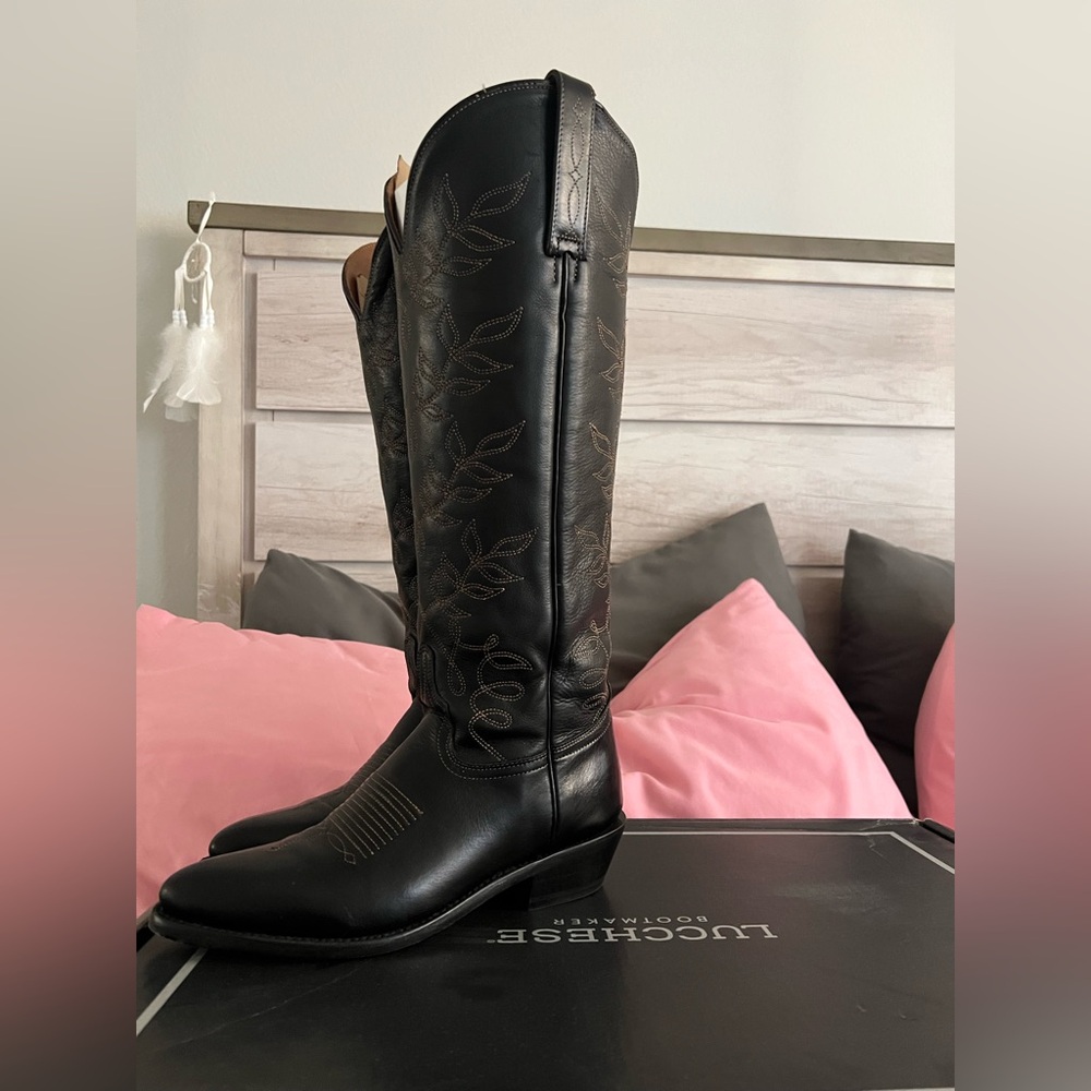 Lucchese Willow Size 7B